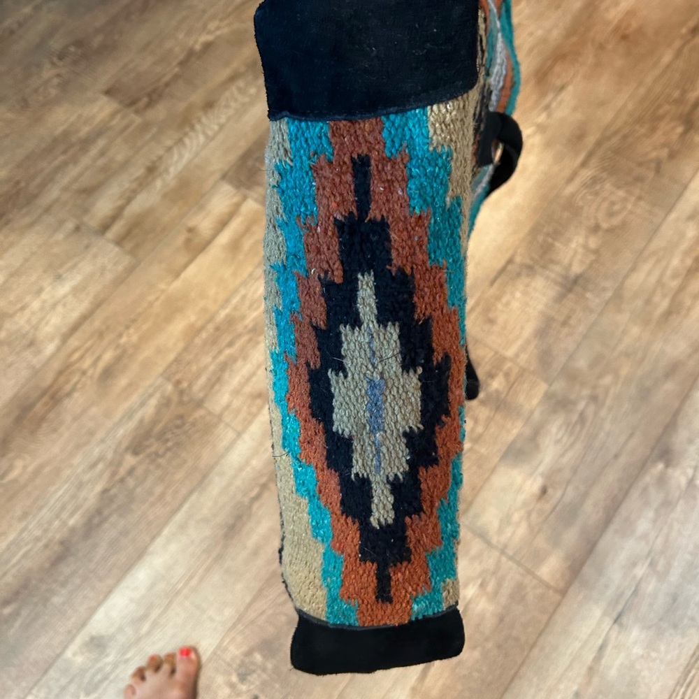 Multicolor Patterned Satchel Bag - Picture 7 of 15